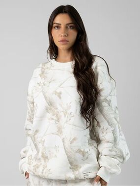 Comfrt Camo Crew Neck